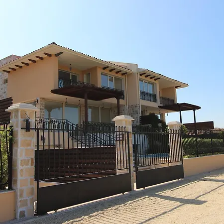 Coral Luxury Villas Лозенец