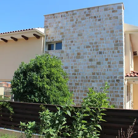 Луксозна вила Coral Luxury Villas *