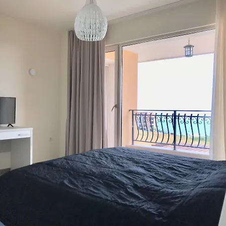 Coral Luxury Villas * Лозенец